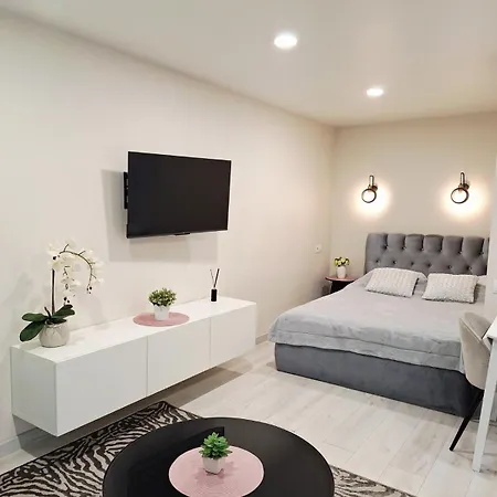 Apartmán P Komunos Apartamentai Netoli Akropolio Klaipėda